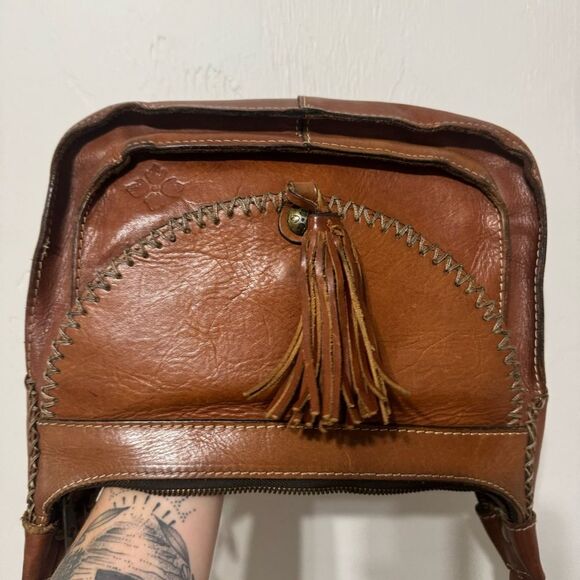 PATRICIA NASH CAMILA DOUBLE ZIP CROSSBODY BAG - Picture 8 of 12